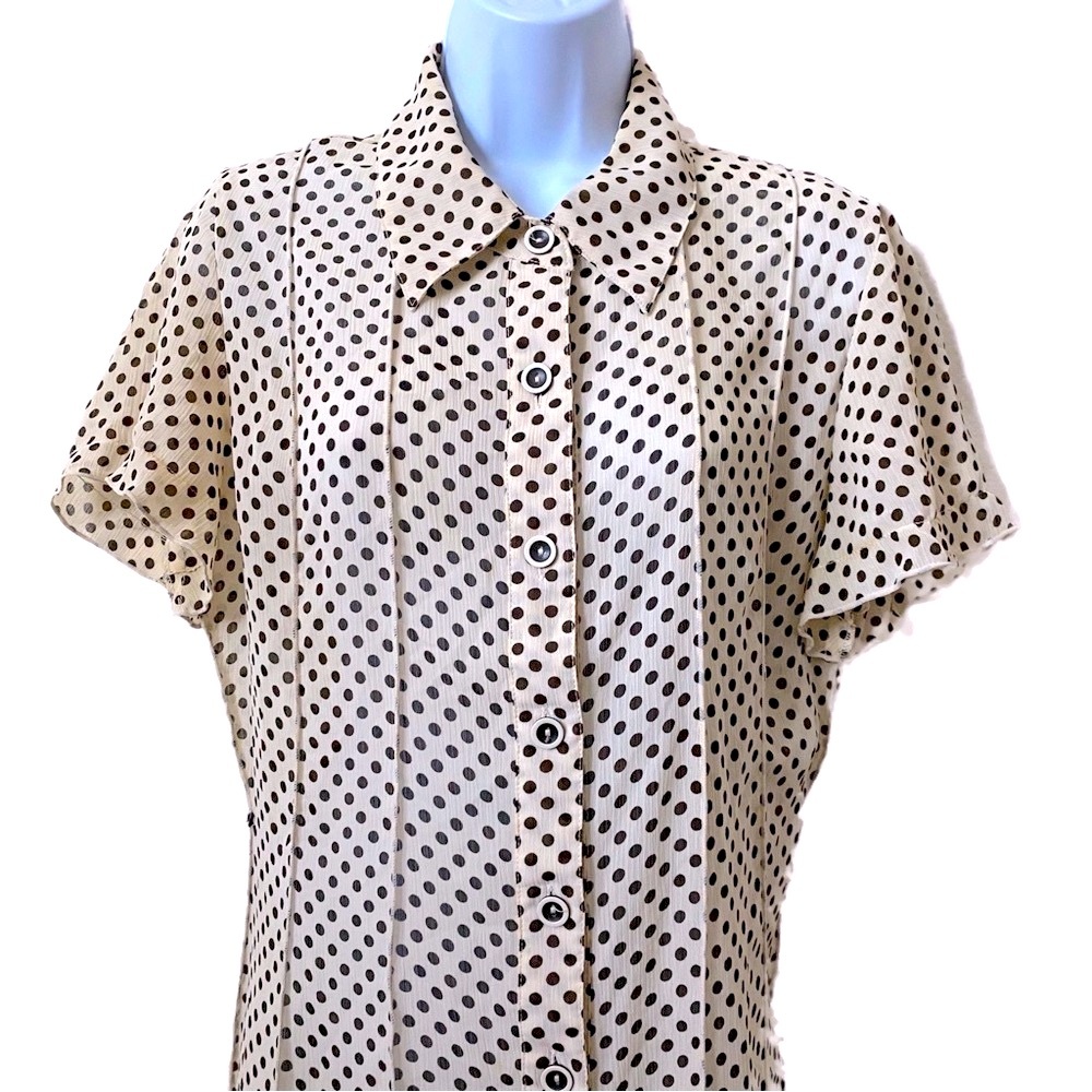 Sandra Darren, Dress Pretty Polka Dot Button Down Front Tulip Hemline Midi Dress